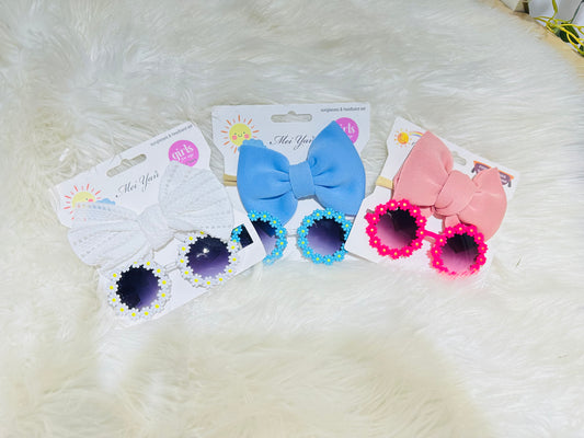 Sunglasses and bow set